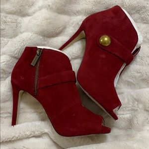 Michael Kors heels size 6 1/2